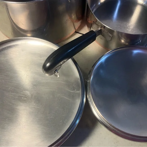 Revere Ware 6 Qt Copper 2 Quart w/ Lids - Picture 5 of 7